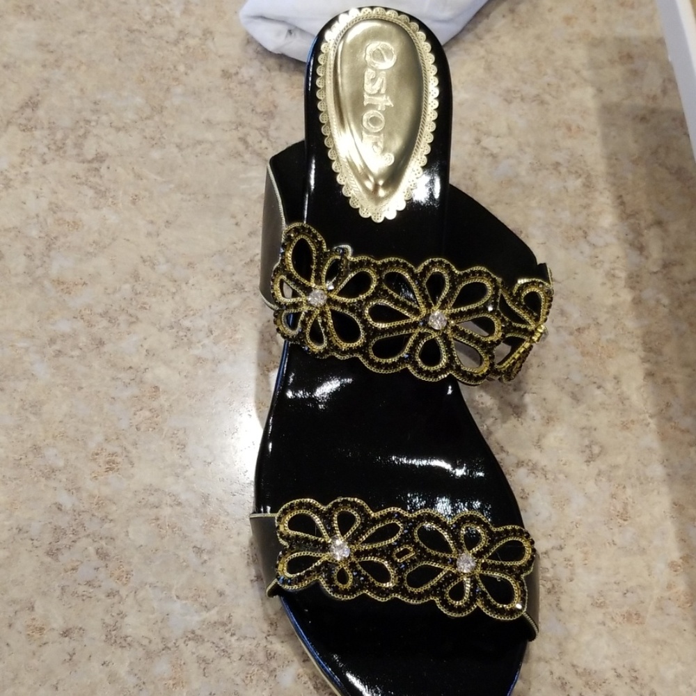 Ostor Heels
